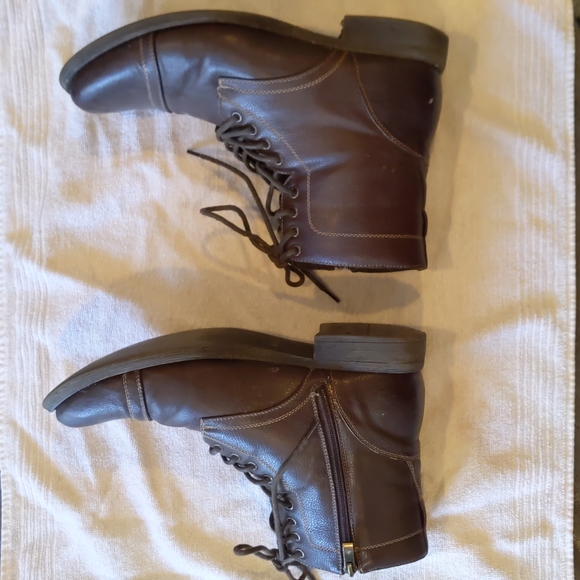 Madden lace up boots - Picture 2 of 7